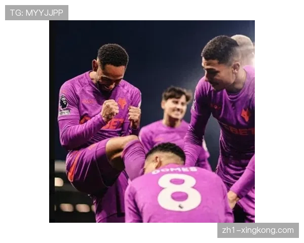 狼队客场调整首发阵容，若昂戈麦斯与安德烈搭档中场控制节奏