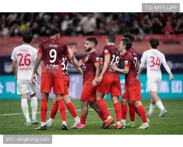 河南武汉激战成和，古斯塔沃头球破门绍尔单刀扳平